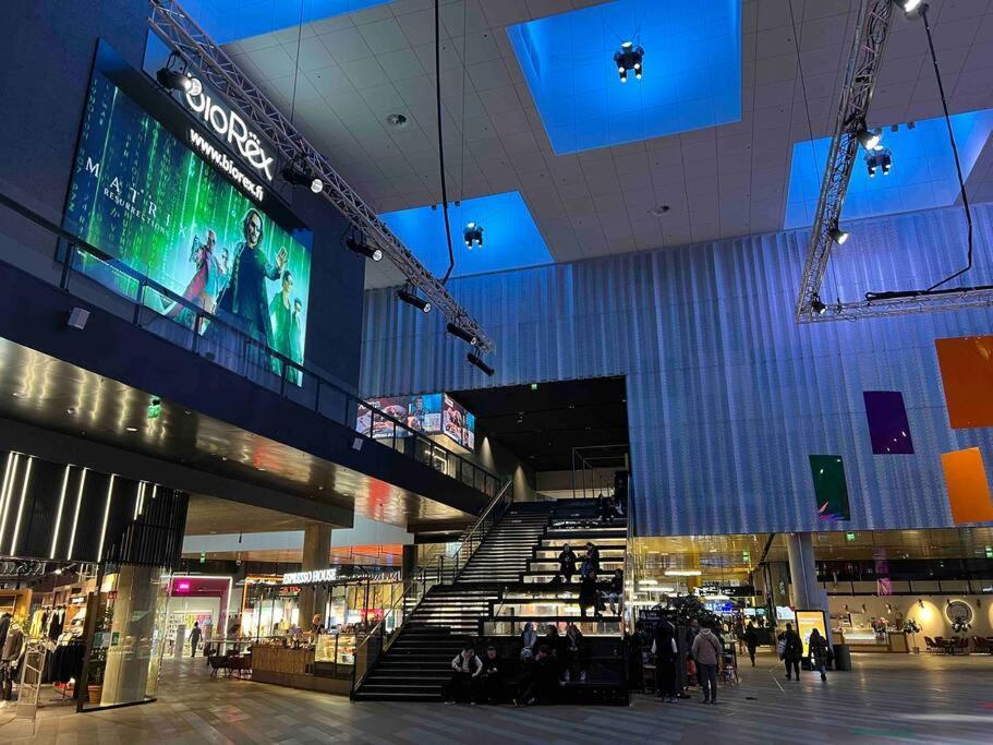 הלסינקי Brand New Modern Condo Built-In Mall Of Tripla מראה חיצוני תמונה