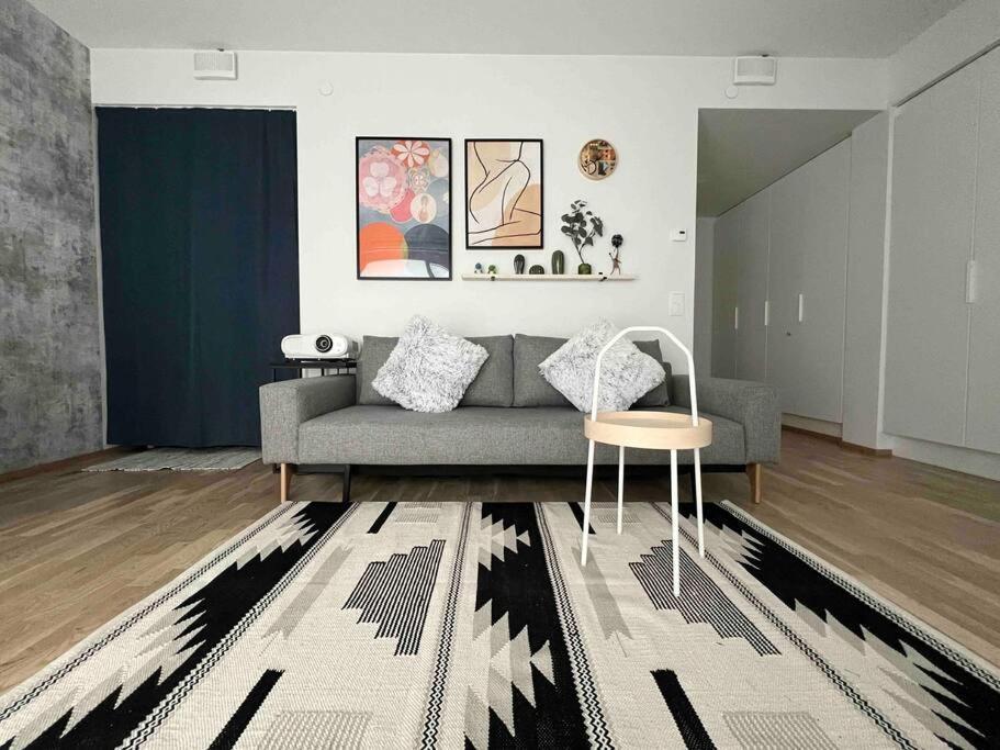 הלסינקי Brand New Modern Condo Built-In Mall Of Tripla מראה חיצוני תמונה