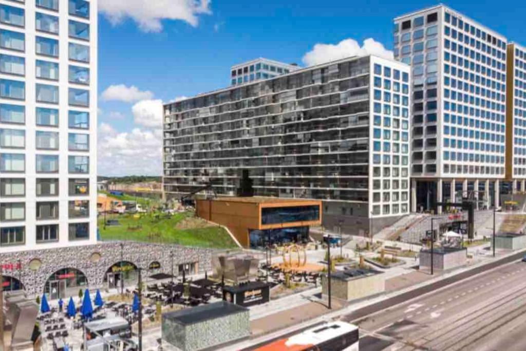 הלסינקי Brand New Modern Condo Built-In Mall Of Tripla מראה חיצוני תמונה
